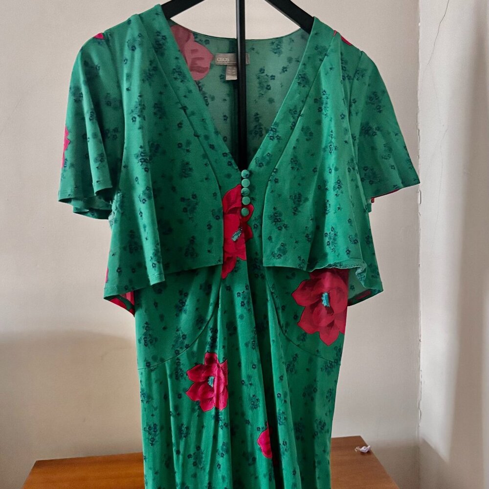 Beautiful, flattering ASOS flapper-style dress